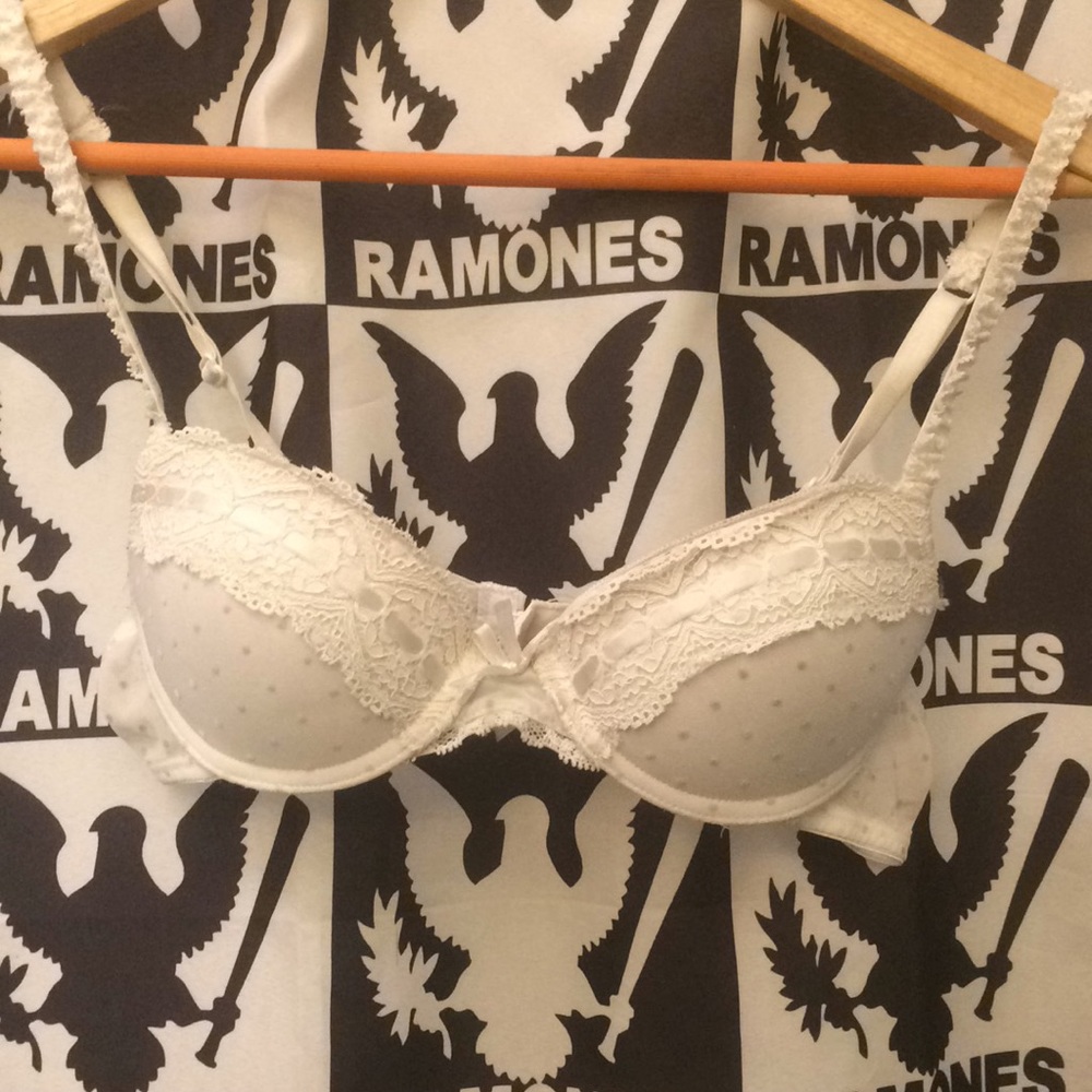 Candie's Bra